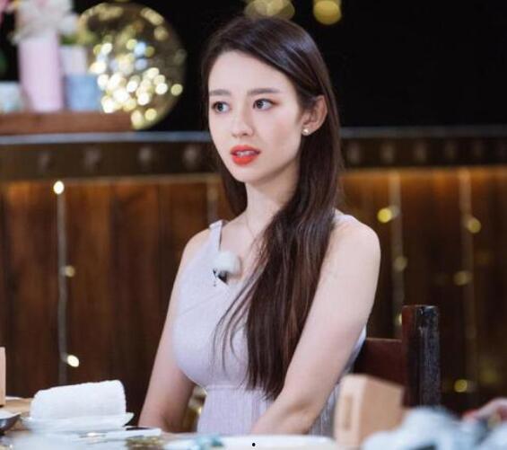 吉娜爱丽丝是什么背景,跨越音乐与舞蹈的跨界天才